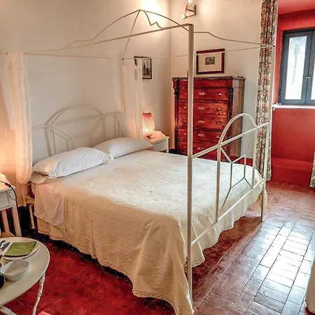 Proprieta Scalfati Farm stay *